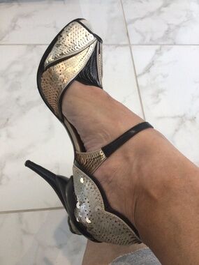 MIU MIU HEELS 38 USED TWICE NO BOX